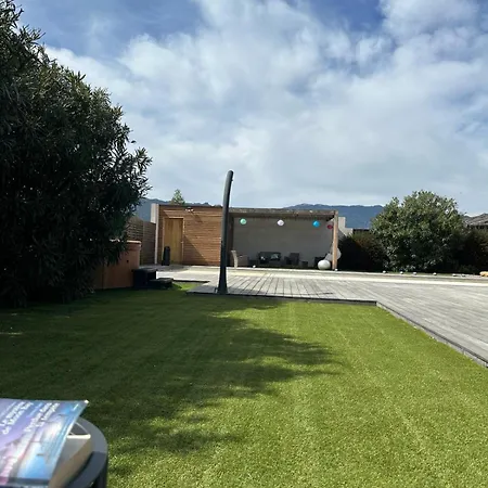 Standing 226m2 8 Chb 8 Sdb Corse Du Sud