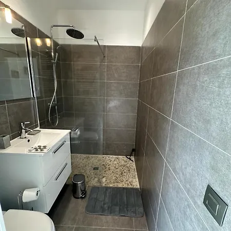 Villa Standing 226m2 8 Chb 8 Sdb Corse Du Sud Lecci
